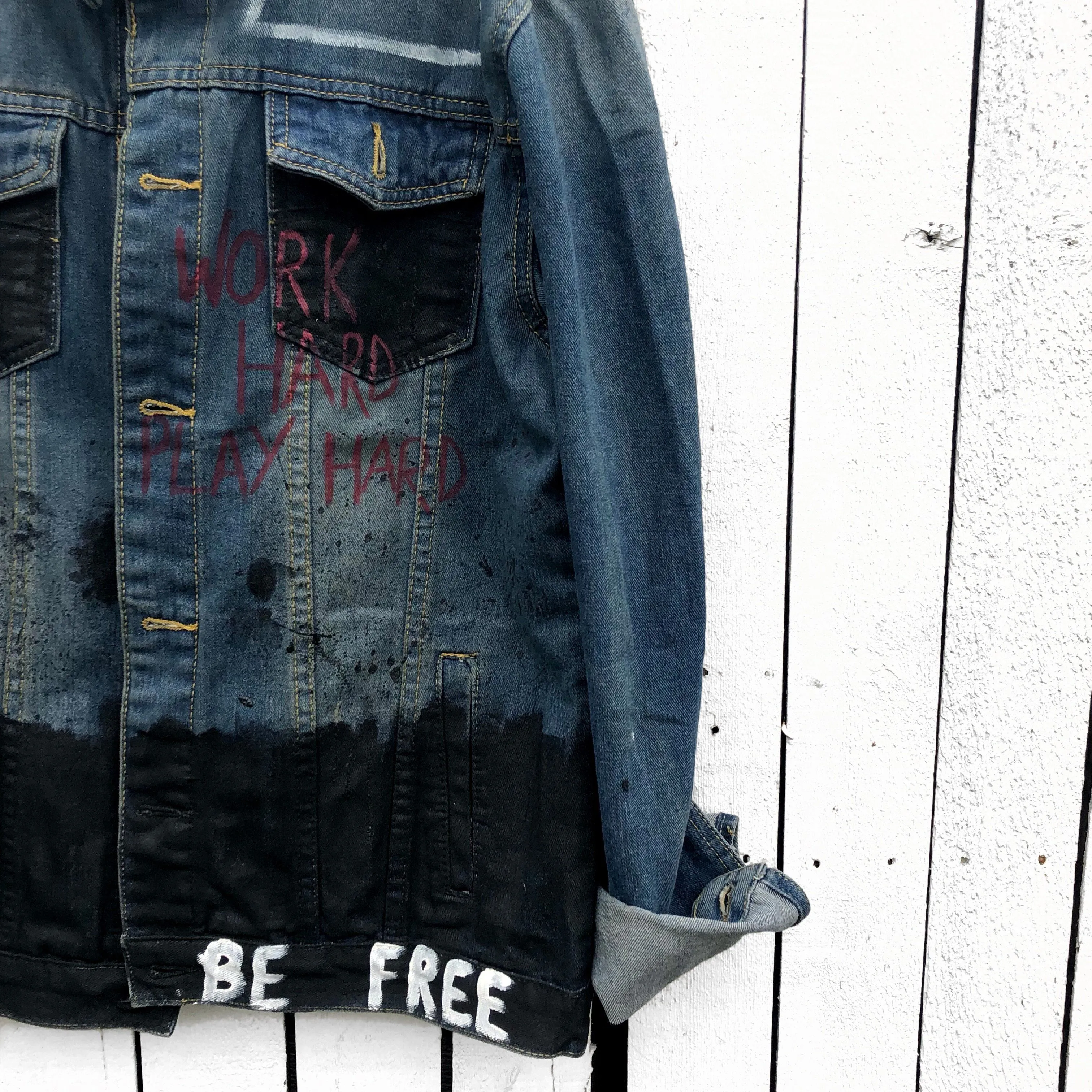 'PLAY HARD' DENIM JACKET - MEN