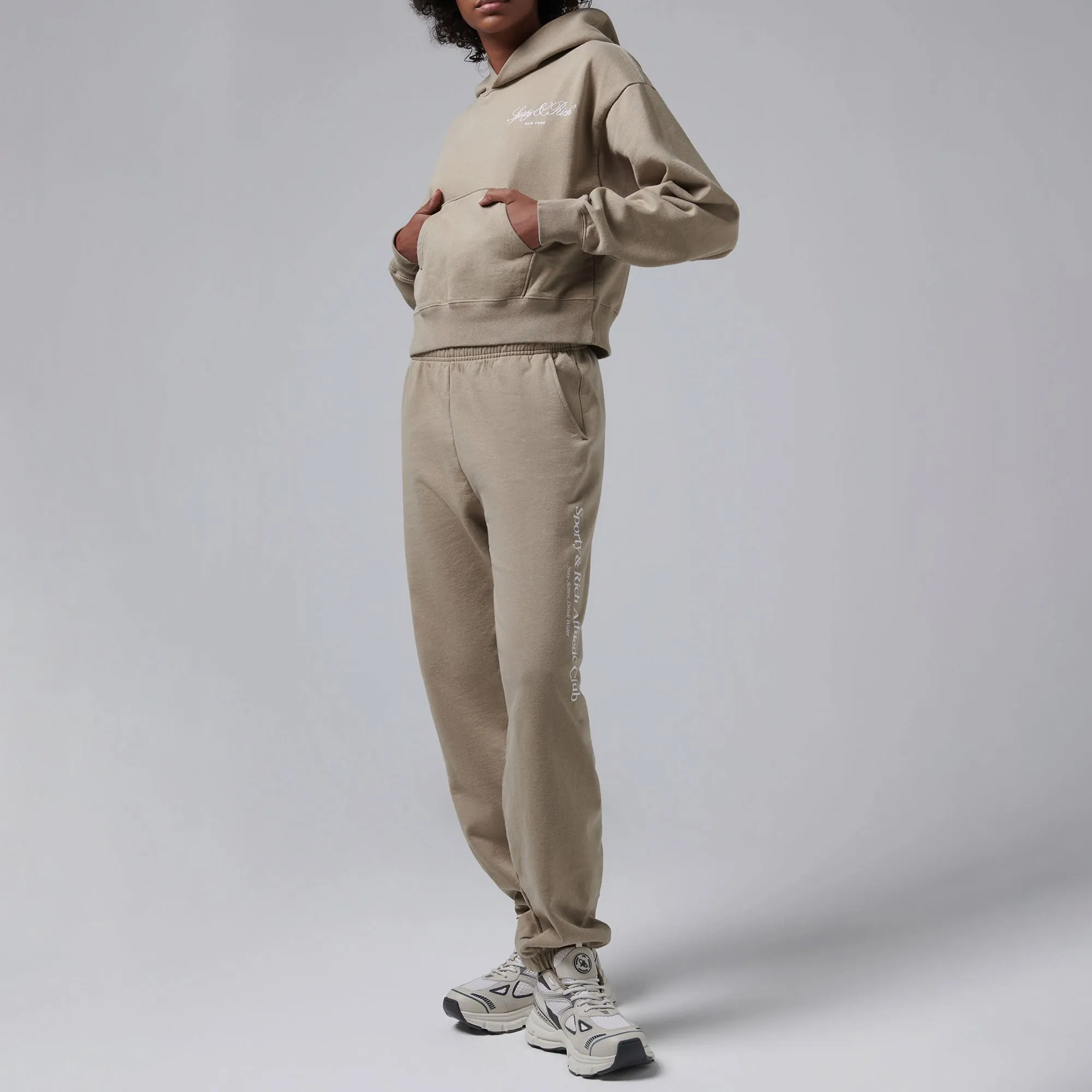 SPORTY & RICH | WMN'S VENDOME SCRIPT EMBROIDERED CROPPED HOODIE { BEIGE